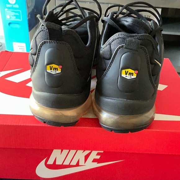 Nike Vapormax preowned SZ 11 - Picture 2 of 6